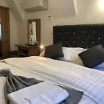 Готель Siska 3*